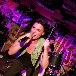 Meet your Posher, Kara